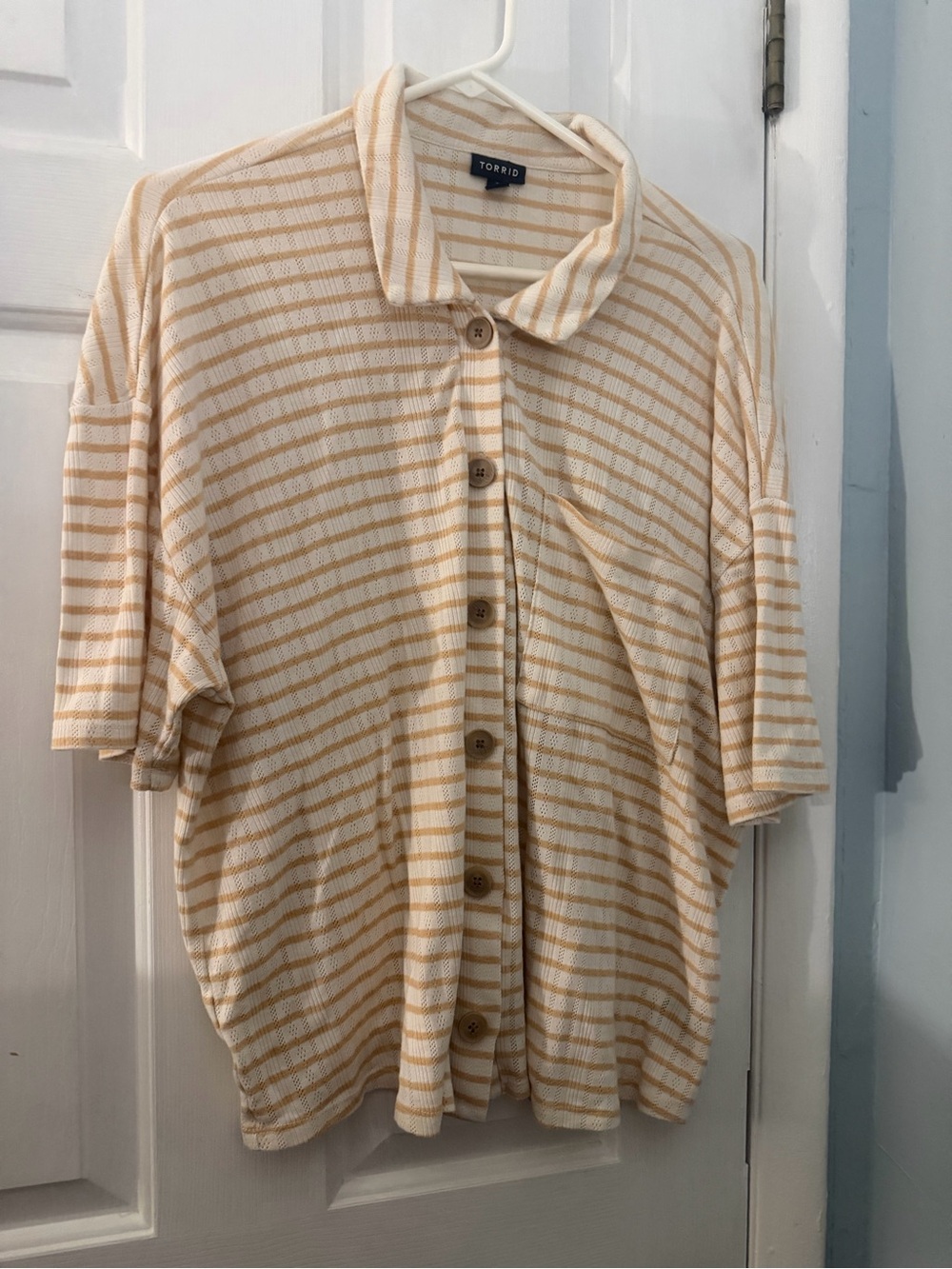 Torrid Size 2 Cream Tan Striped Open Knit Button Front Top